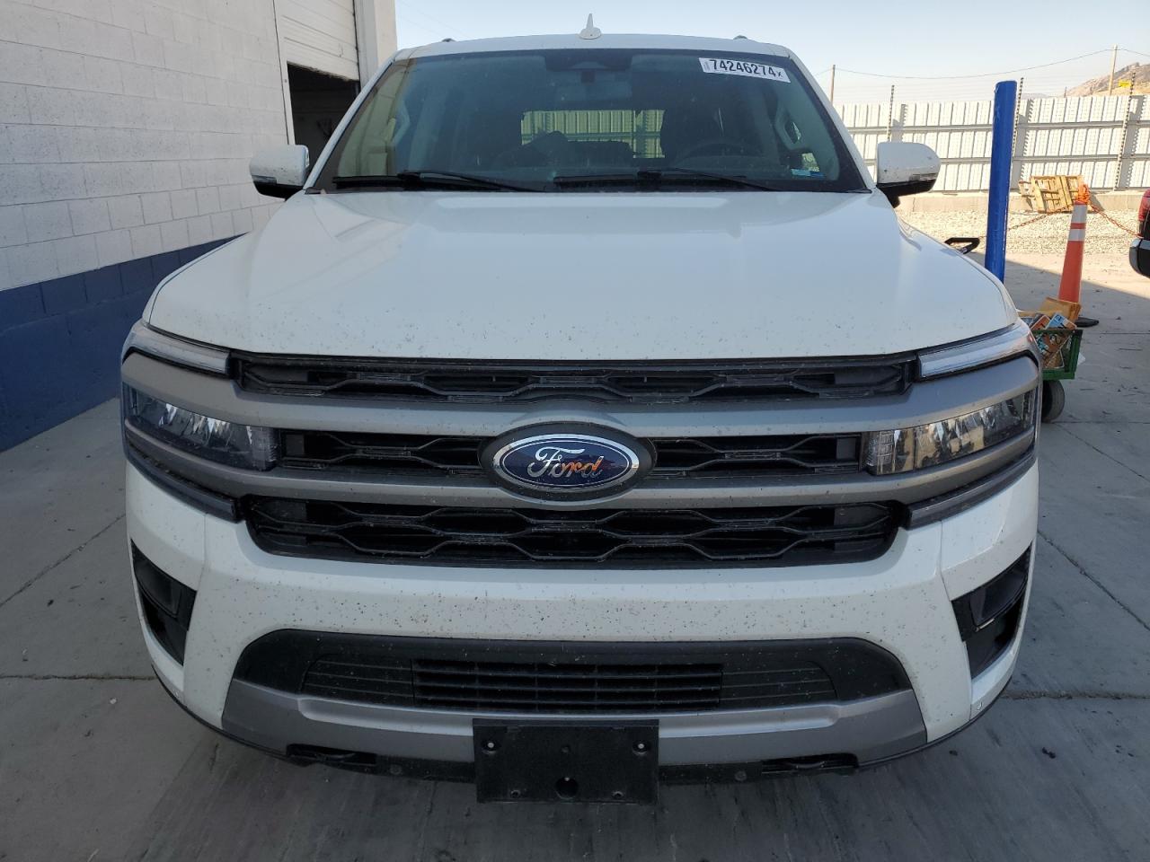 2024 FORD EXPEDITION XLT VIN:1FMJU1J86REA10935