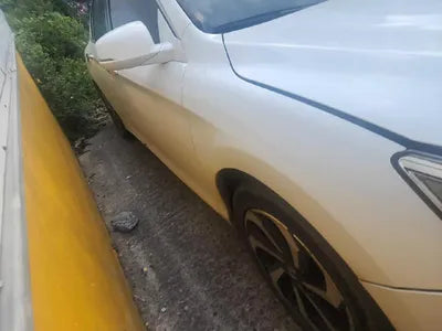 2017 Honda Accord VIN: