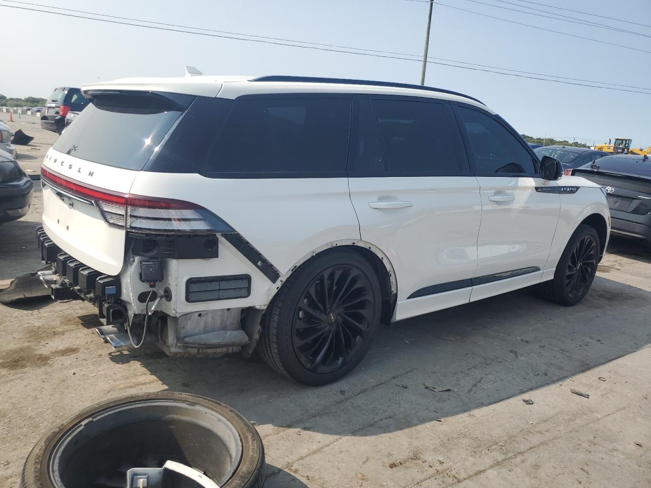 2023 LINCOLN AVIATOR BLACK LABEL VIN:5LM5J9XC8PGL09300