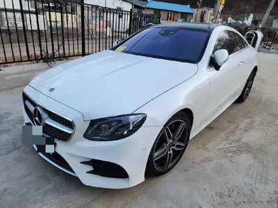 2017 Mercedes-Benz E 220 VIN: