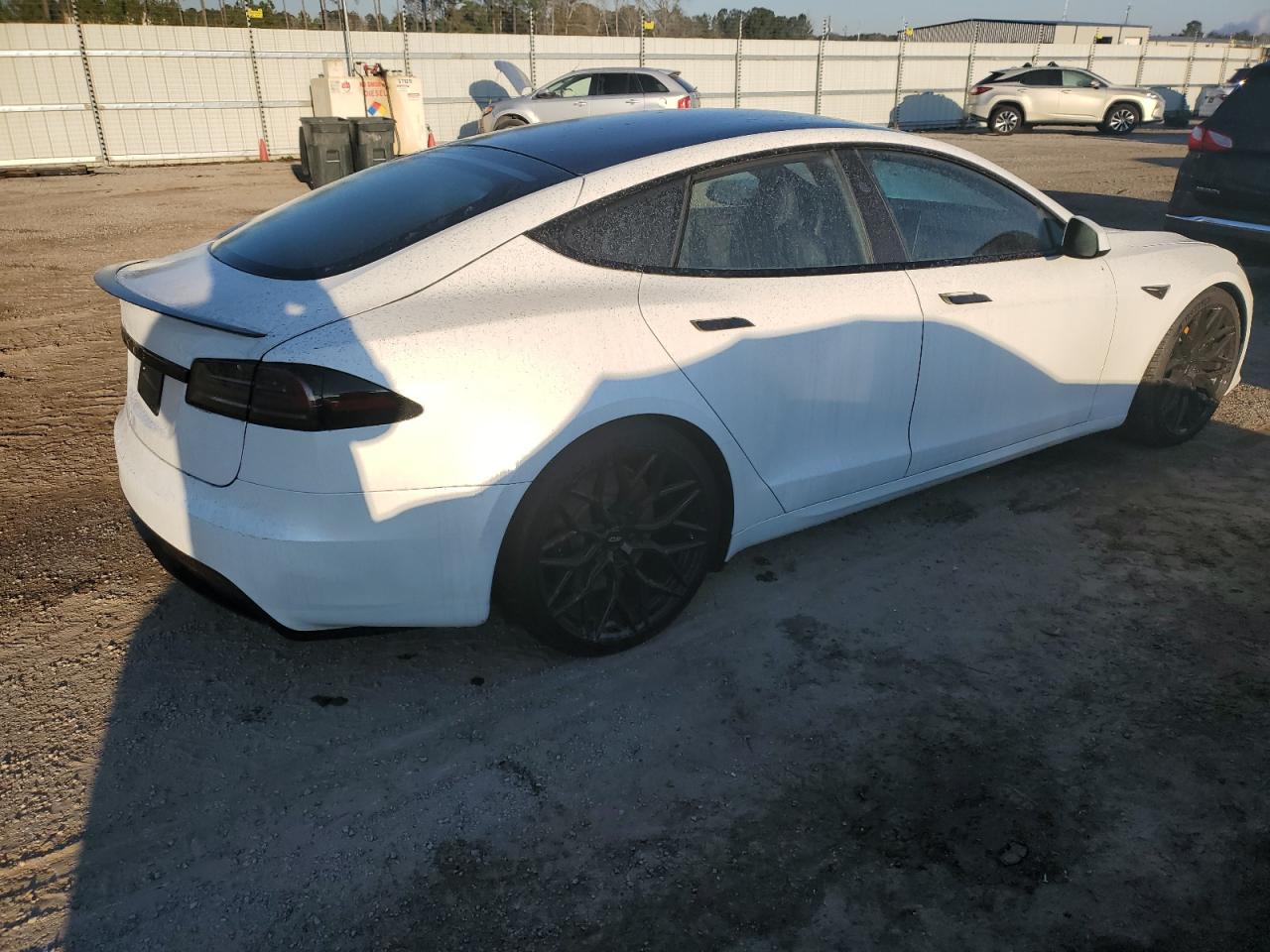 2023 TESLA MODEL S  VIN:5YJSA1E57PF517162