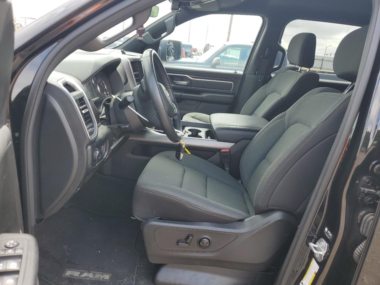 2022 RAM 1500 BIG HORN/LONE STAR VIN:1C6RREFT6NN430984