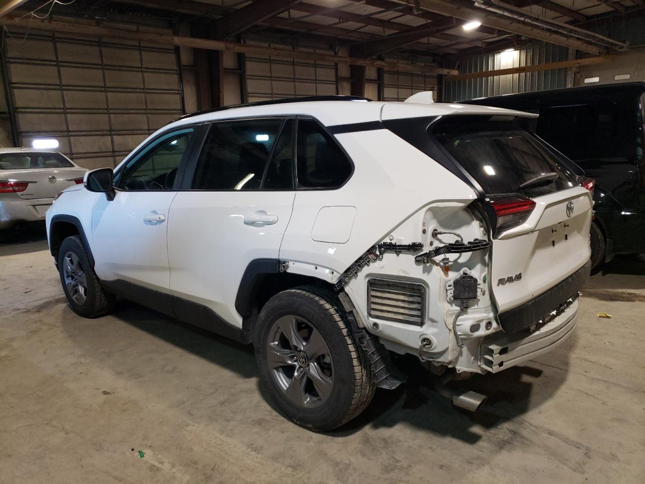 2022 TOYOTA RAV4 XLE VIN:2T3P1RFV6NC274858