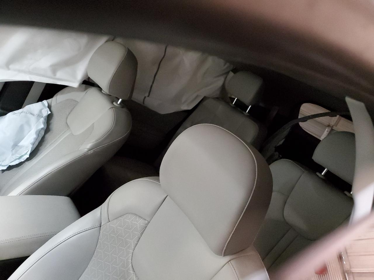 2022 KIA SORENTO SX VIN:5XYRKDLF0NG136008