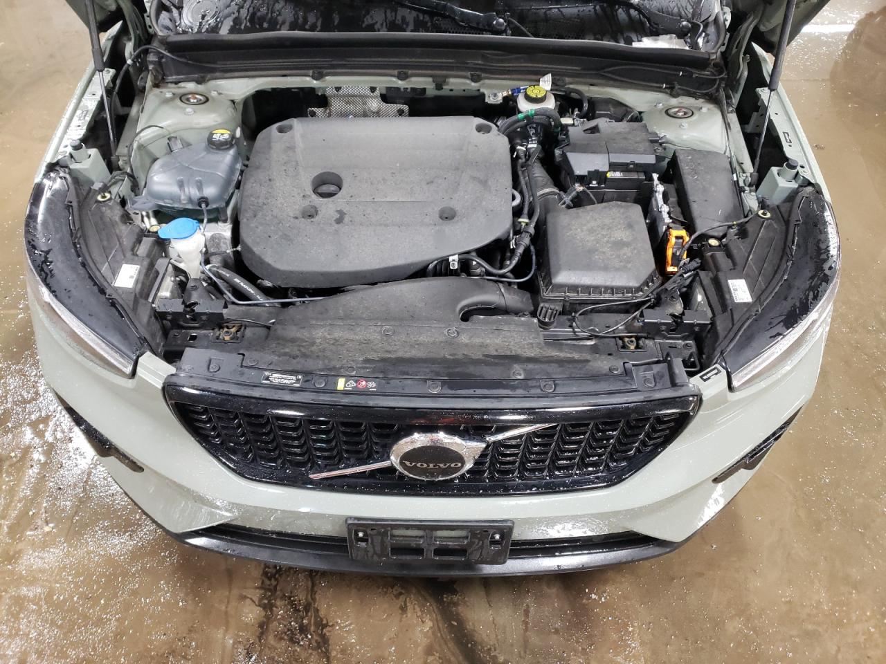 2023 VOLVO XC40 ULTIMATE VIN:YV4L12UX9P2068547