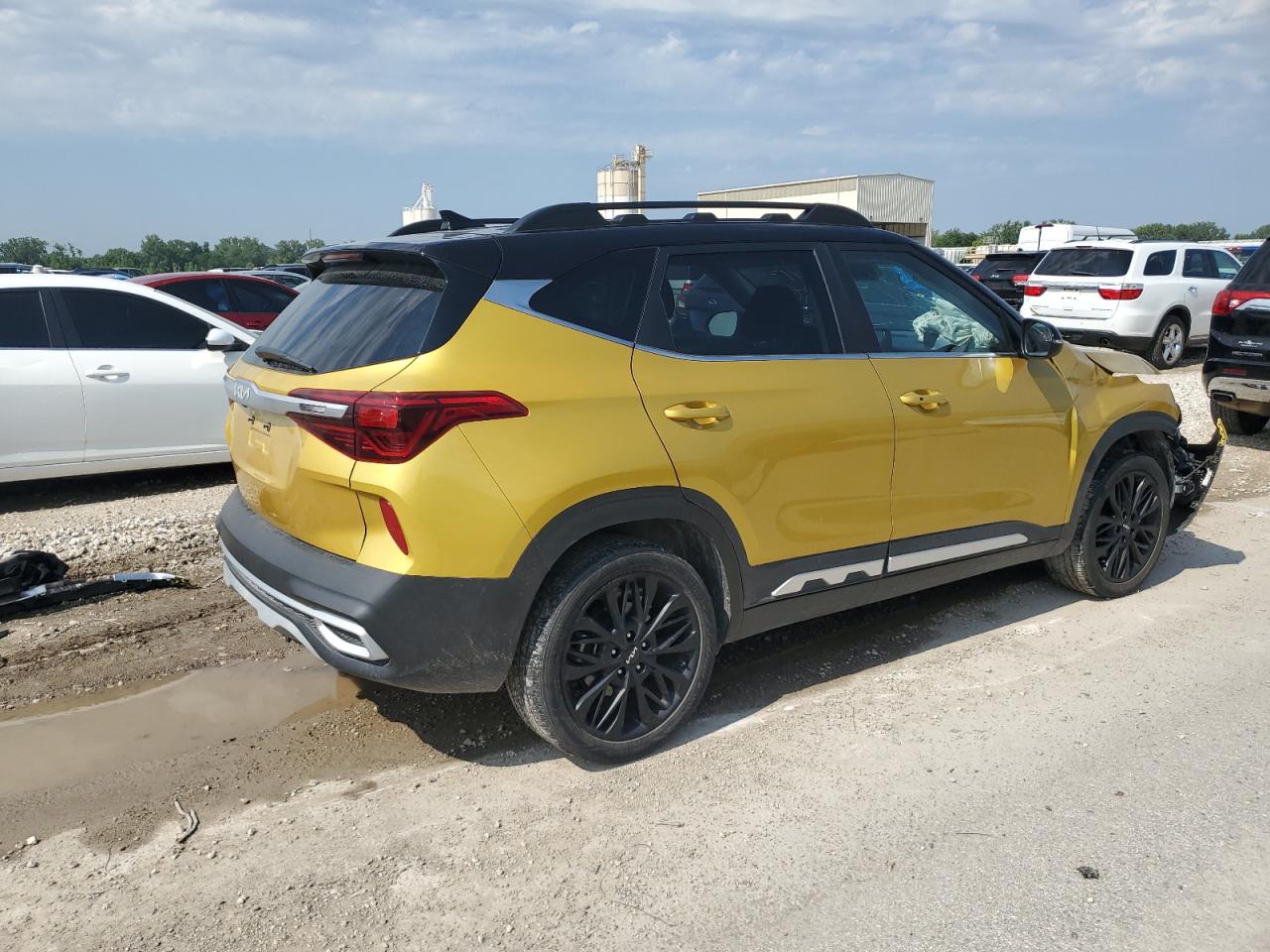 2022 KIA SELTOS NIGHTFALL VIN:WP0AA2A8XNS255297