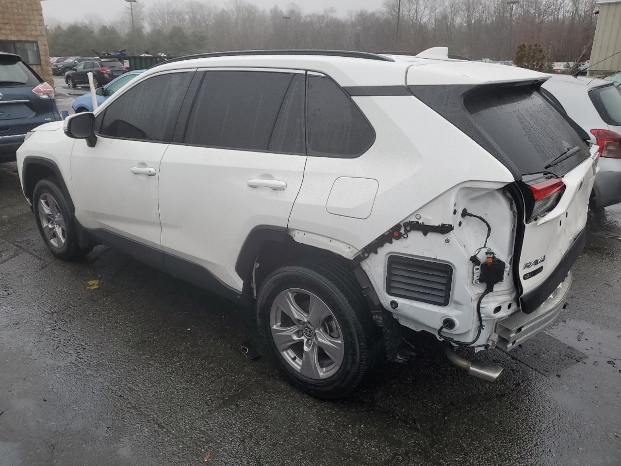 2023 TOYOTA RAV4 XLE VIN:2T3P1RFV3PC350068