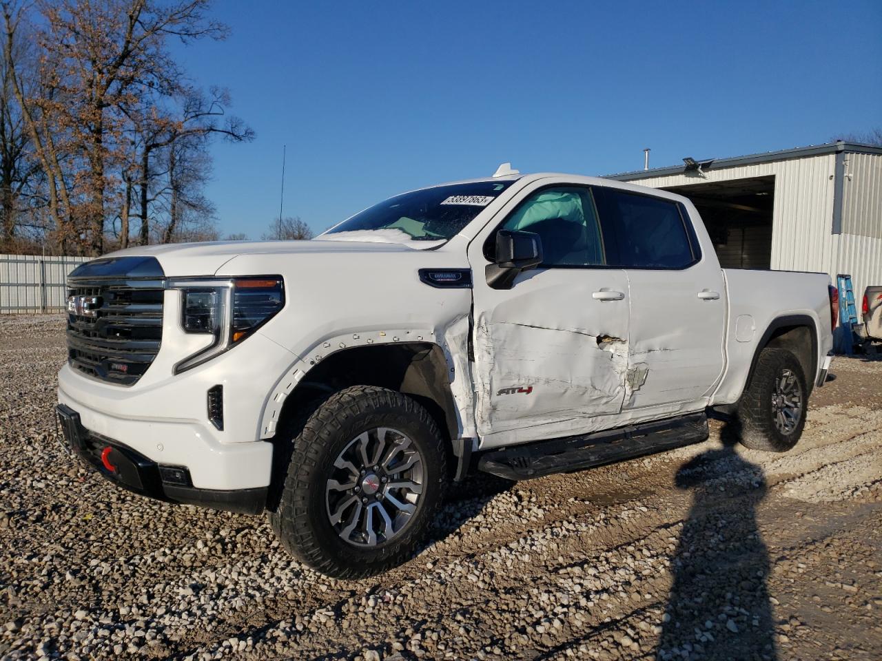 2022 GMC SIERRA K1500 AT4 VIN:1GTUUEET9NZ601688