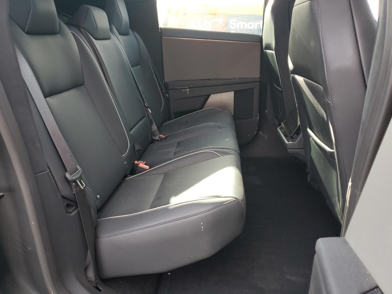 2024 TESLA CYBERTRUCK  VIN:7G2CEHEE4RA036882
