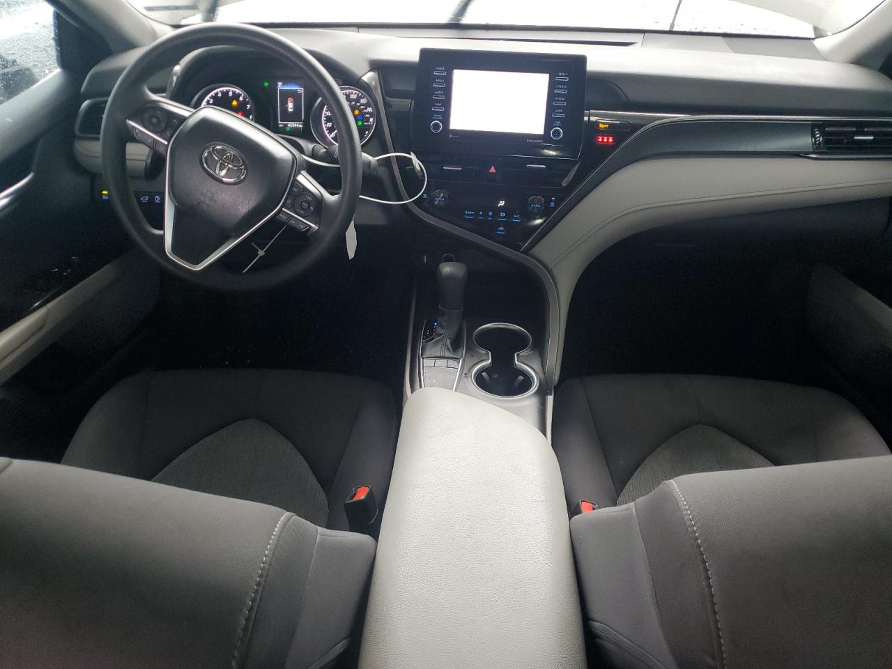 2024 TOYOTA CAMRY LE VIN:4T1C11AK7RU196035