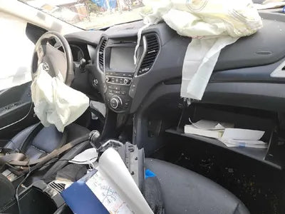 2017 Hyundai Santa FE VIN: