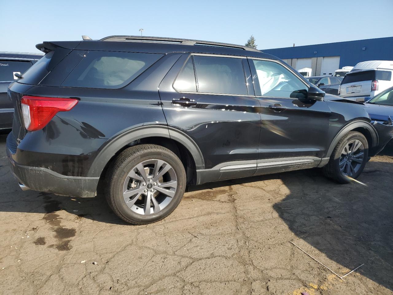 2023 FORD EXPLORER XLT VIN:1FMSK8DH7PGC16457