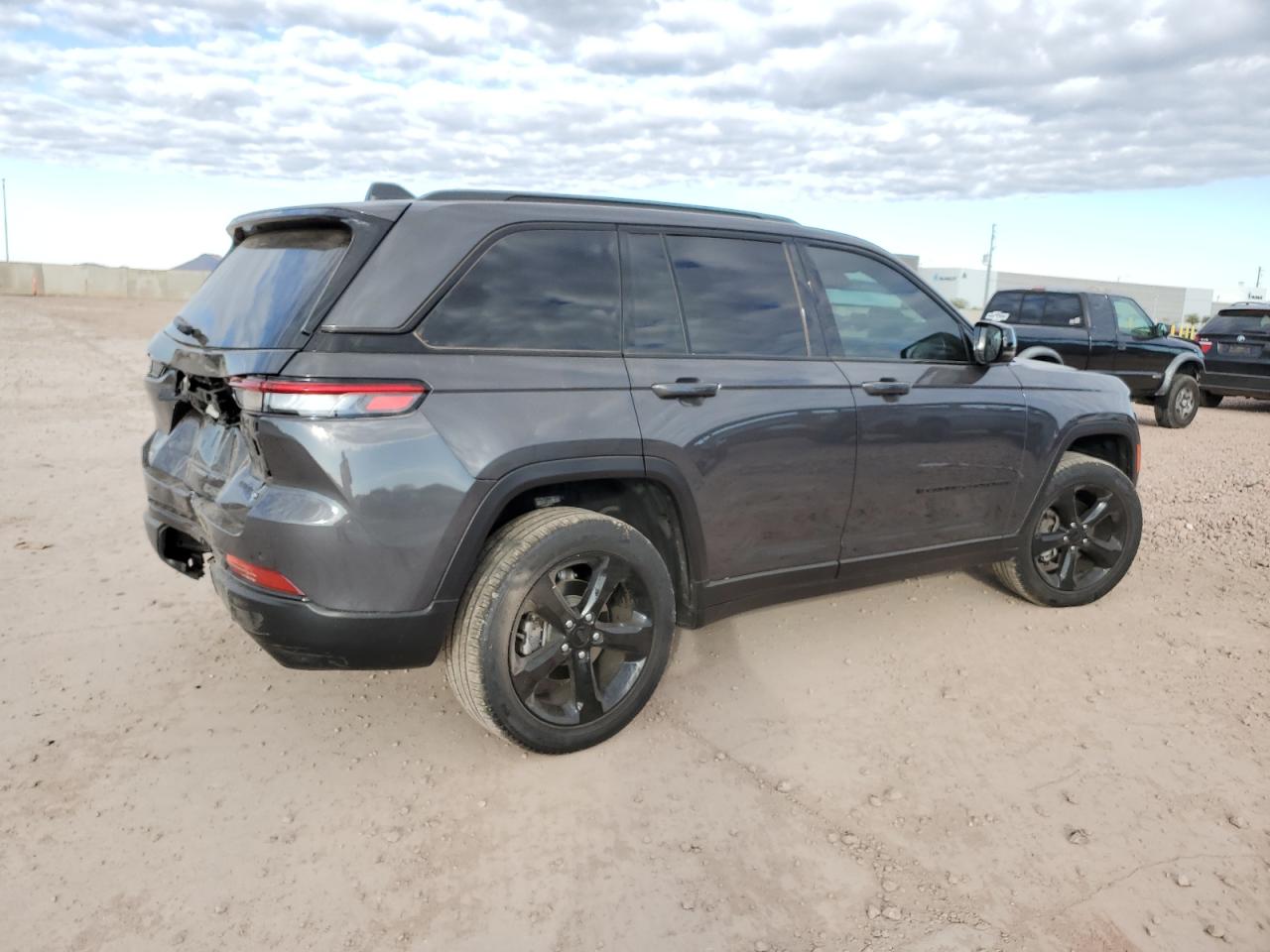 2023 JEEP GRAND CHEROKEE LIMITED VIN:1C4RJGBG2PC663604