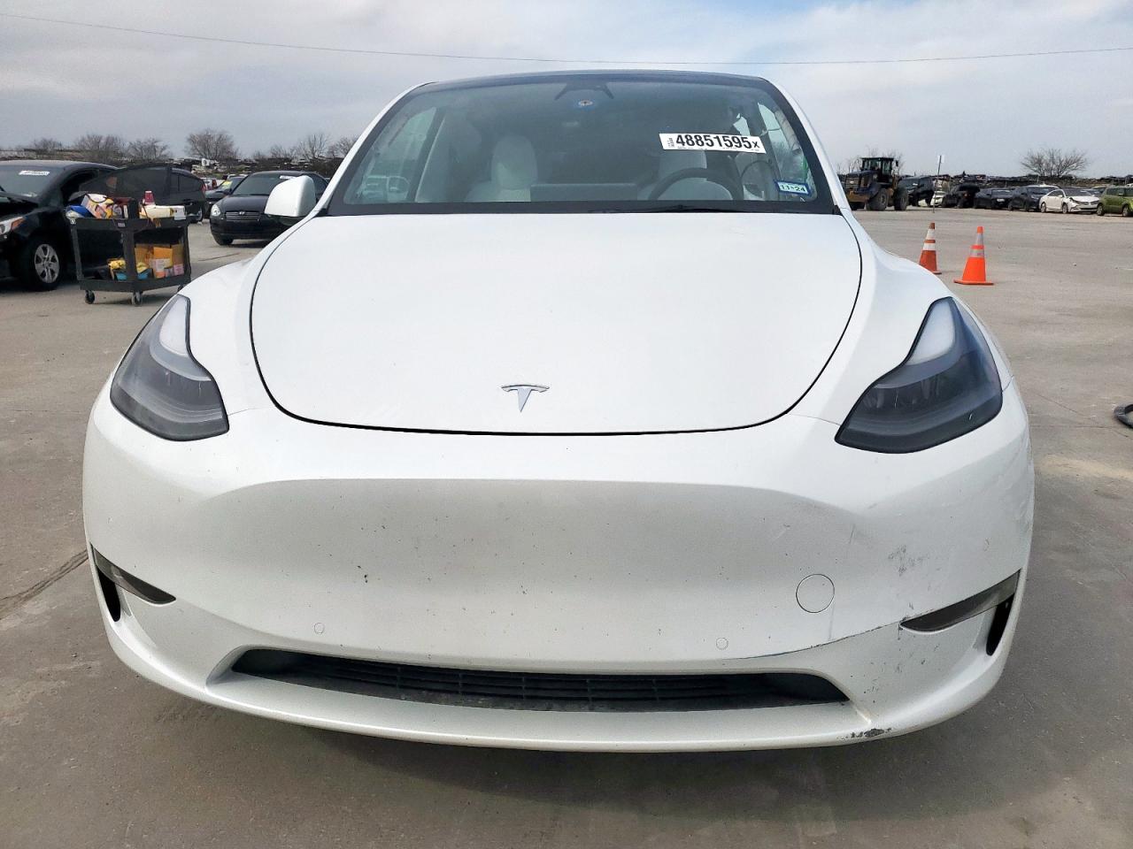 2023 TESLA MODEL Y  VIN:7SAYGDEF6PF590688