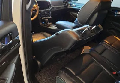 2019 Jeep Grand Cherokee VIN: