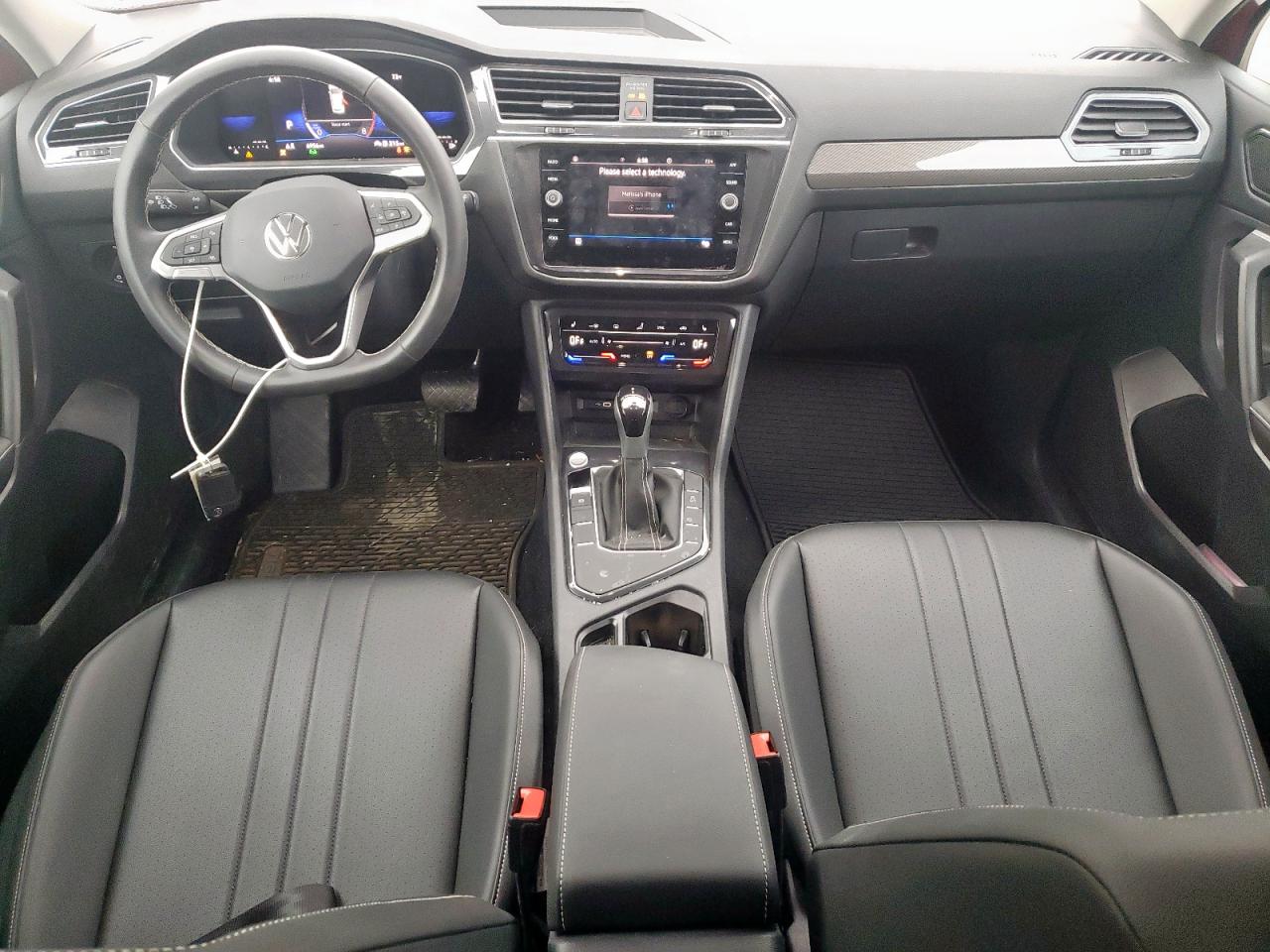 2023 VOLKSWAGEN TIGUAN SE VIN:3VV3B7AX0PM126251