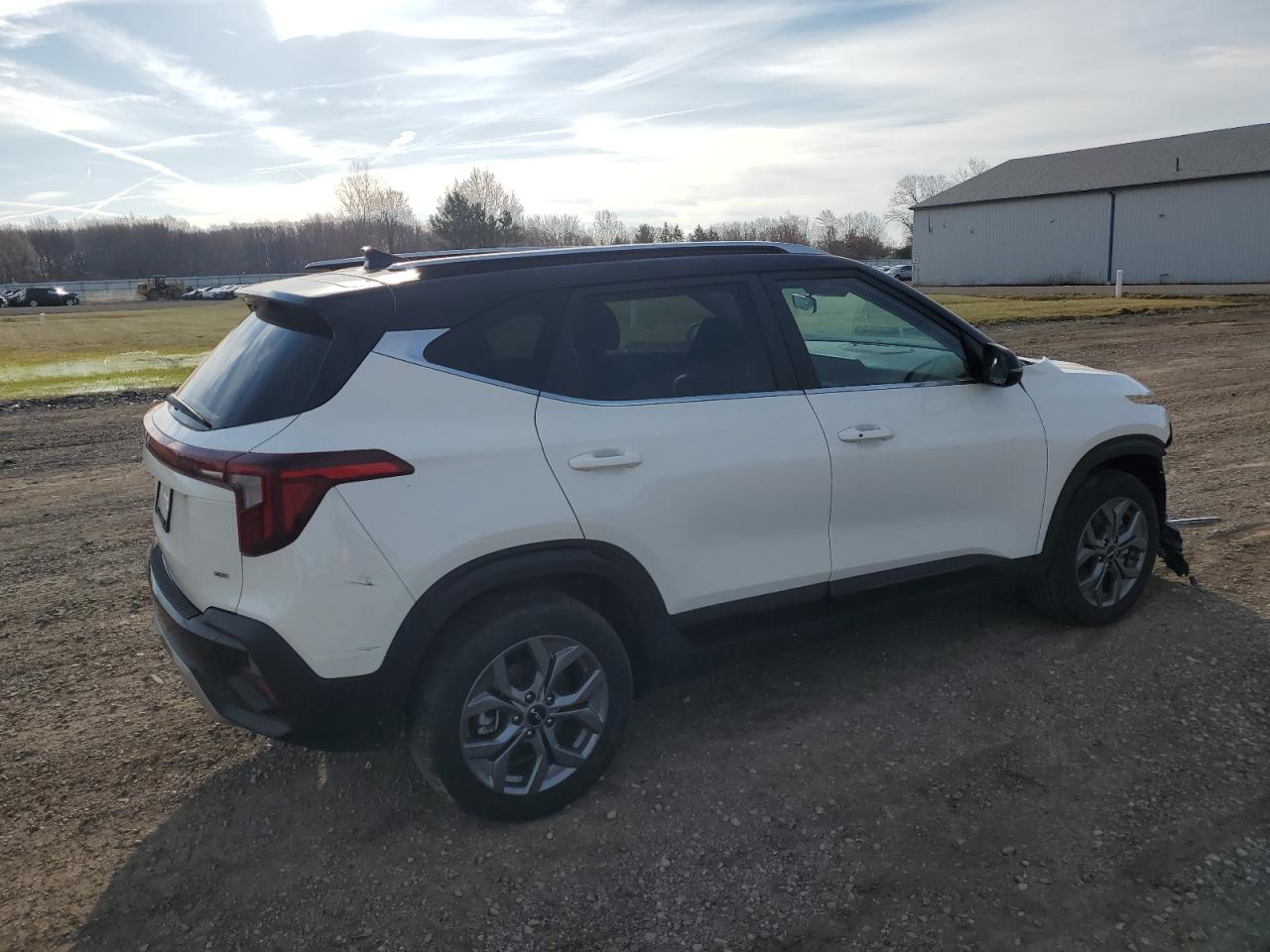 2024 KIA SELTOS S VIN:KNDEUCAA3R7581887