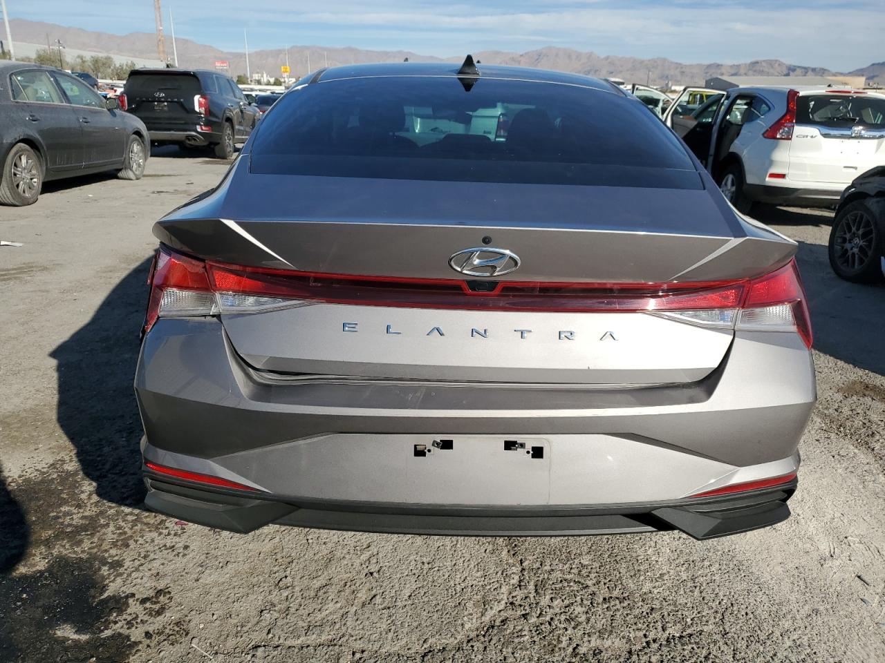 2022 HYUNDAI ELANTRA SEL VIN:KMHLM4AG3NU287303