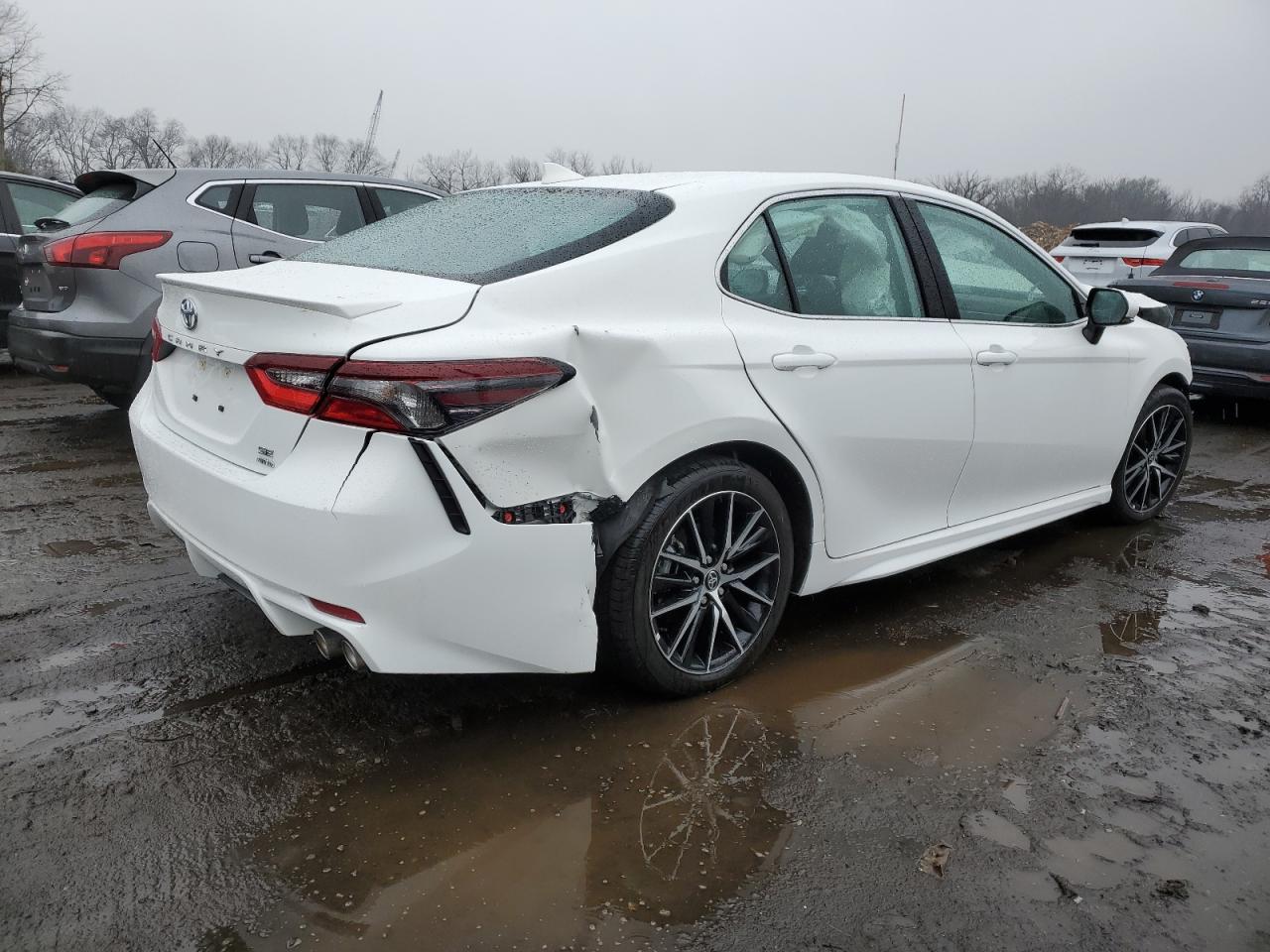 2024 TOYOTA CAMRY SE NIGHT SHADE VIN:4T1T11BK7RU126923