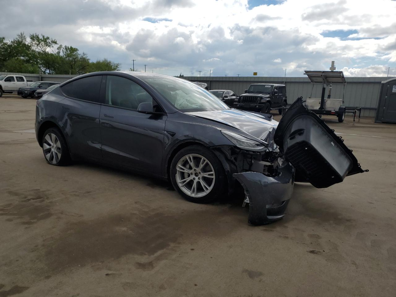 2023 TESLA MODEL Y  VIN:7SAYGDEE4PF614106