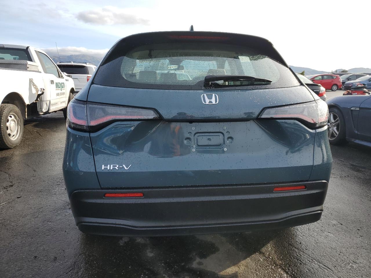 2024 HONDA HR-V LX VIN:3CZRZ2H3XRM783209