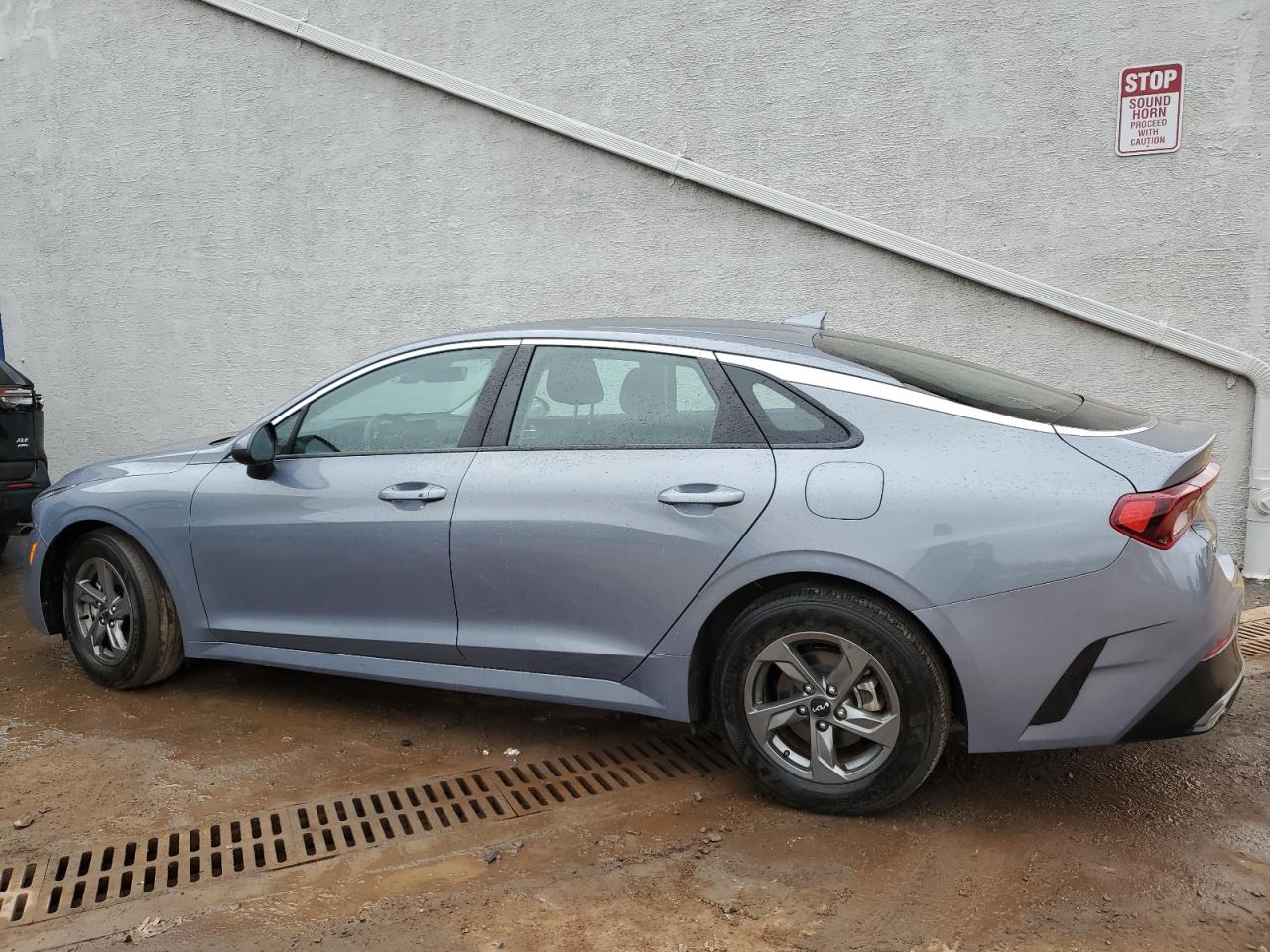 2023 KIA K5 LXS VIN:5XXG14J26PG195680