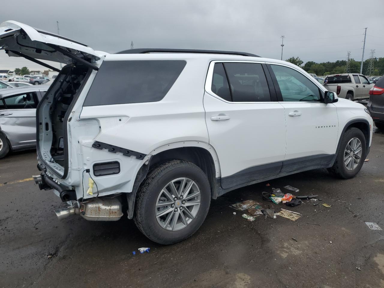 2023 CHEVROLET TRAVERSE LT VIN:1GNEVHKWXPJ227781