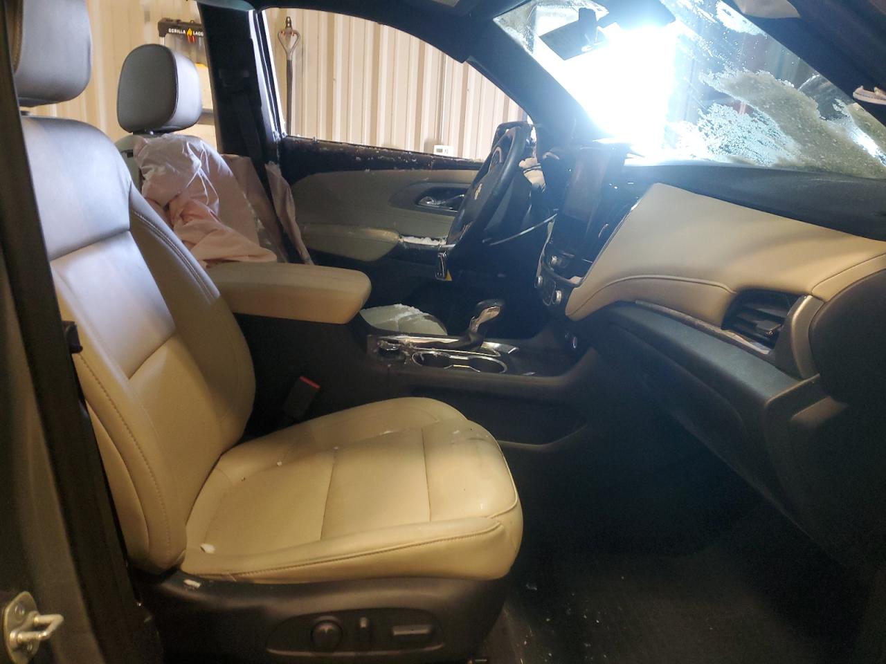 2023 CHEVROLET TRAVERSE LT VIN:1GNEVHKW5PJ338173