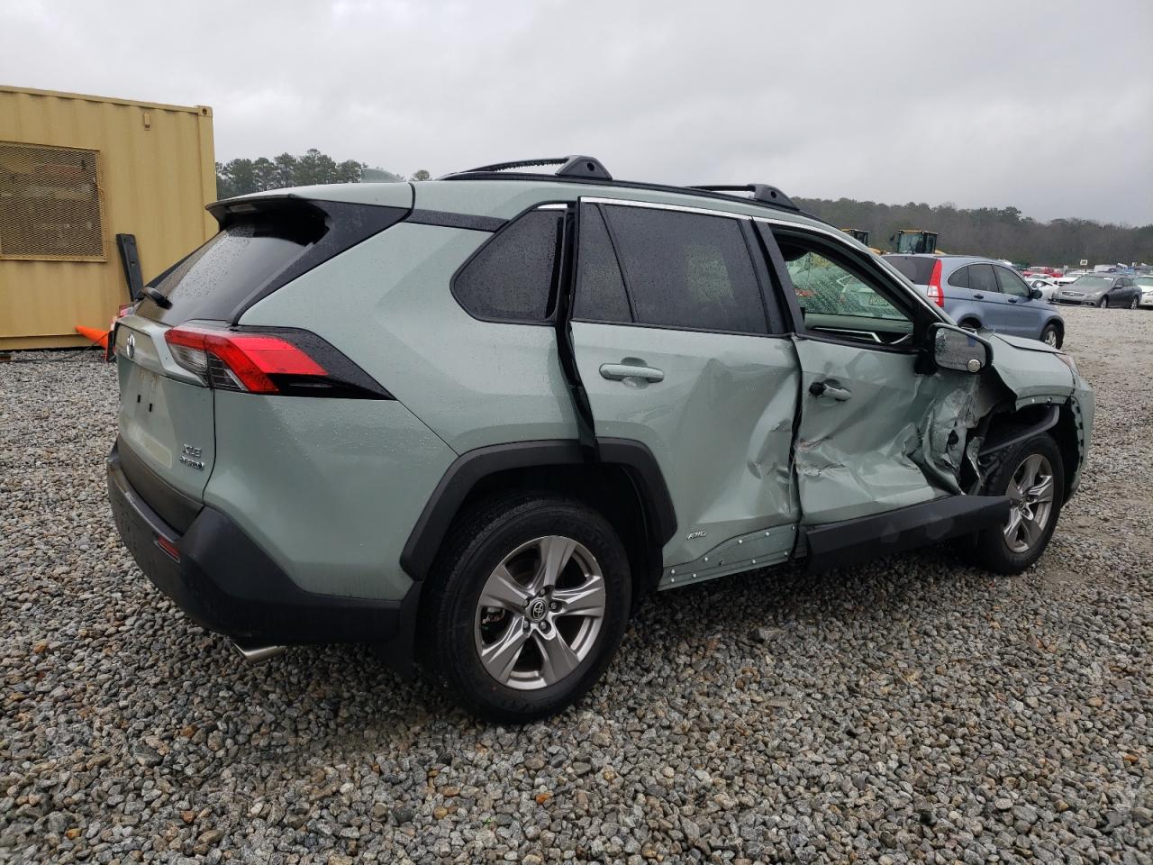 2022 TOYOTA RAV4 XLE VIN:JTMRWRFV0ND141146