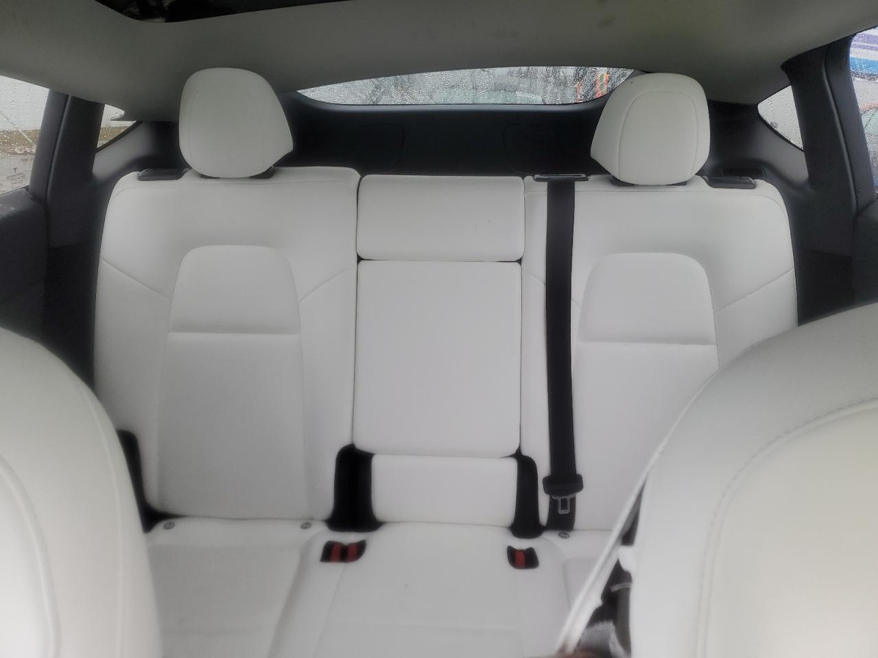 2024 TESLA MODEL Y  VIN:7SAYGDED5RF054851