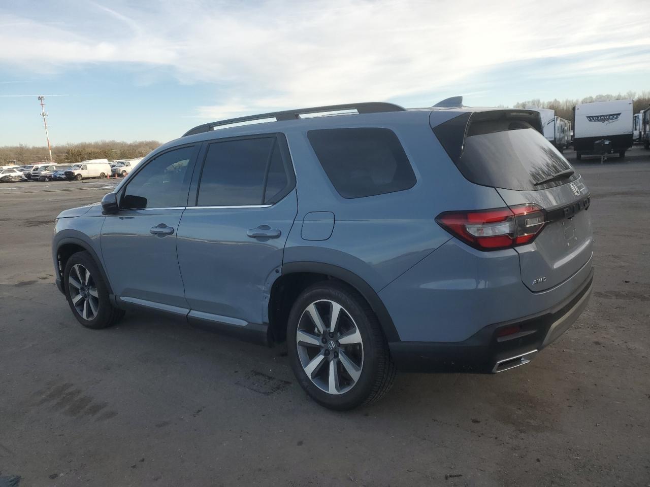 2024 HONDA PILOT TOURING VIN:5FNYG1H70RB037781