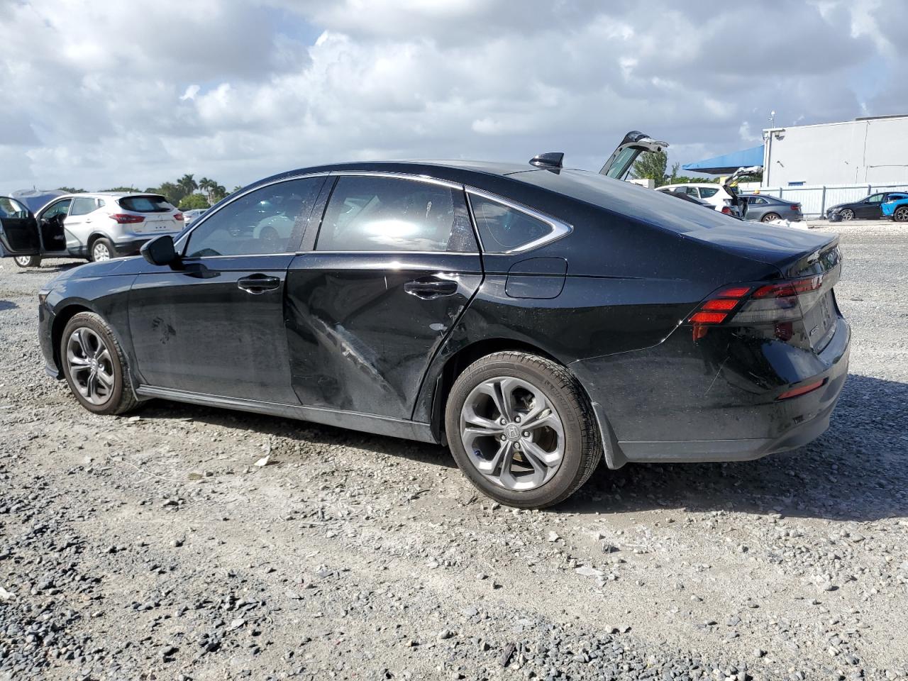 2024 HONDA ACCORD EX VIN:1HGCY1F31RA036995