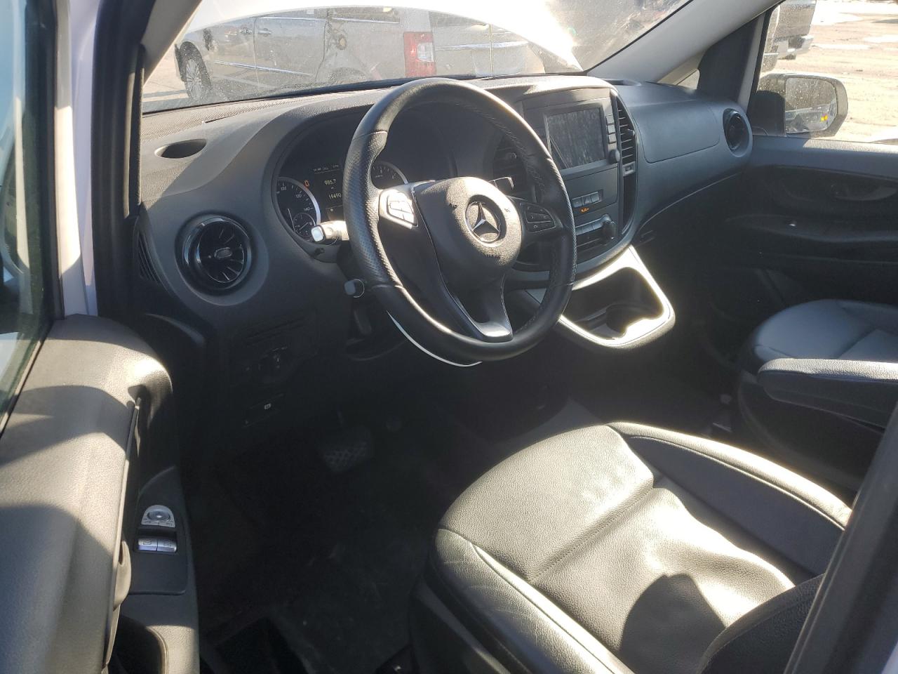 2022 MERCEDES-BENZ METRIS  VIN:W1YV0BEY4N4163973