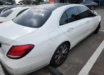 2018 Mercedes-Benz E 300 WDDZF4JB3JA392616 VIN:WDDZF4JB3JA392616