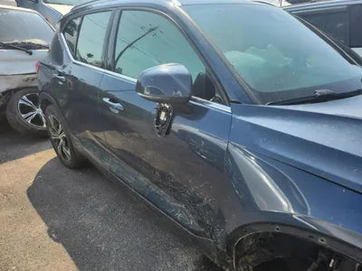 2020 Volvo XC40 YV1XZACACL2270404 VIN:YV1XZACACL2270404