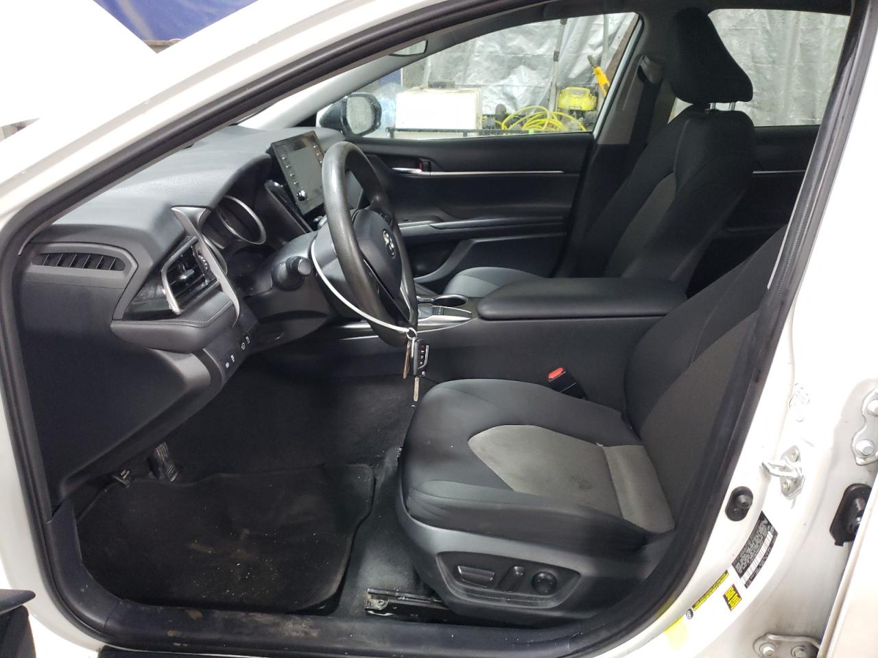 2022 TOYOTA CAMRY LE VIN:4T1C11AK4NU640353
