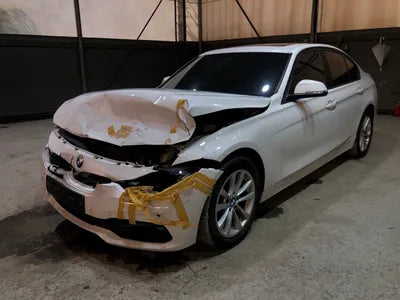 2016 BMW 3 Series WBA8C5106GK639033 VIN:WBA8C5106GK639033