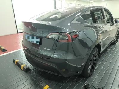 2021 Tesla Model Y VIN: