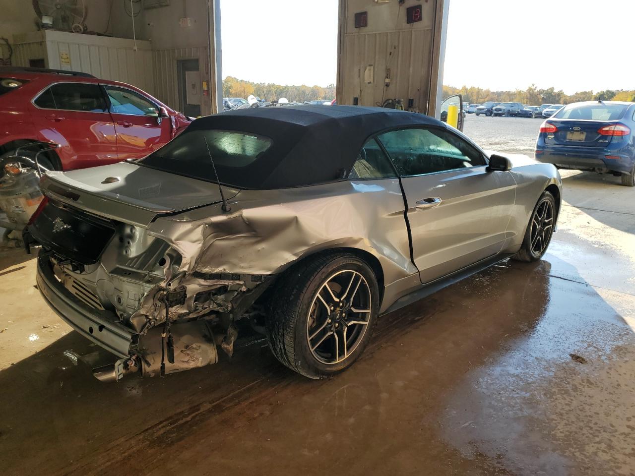 2022 FORD MUSTANG  VIN:1FATP8UHXN5102610