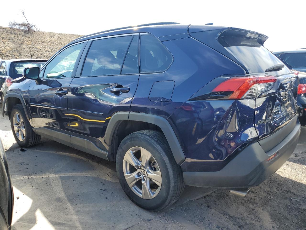 2022 TOYOTA RAV4 XLE VIN:2T3RWRFV9NW134313