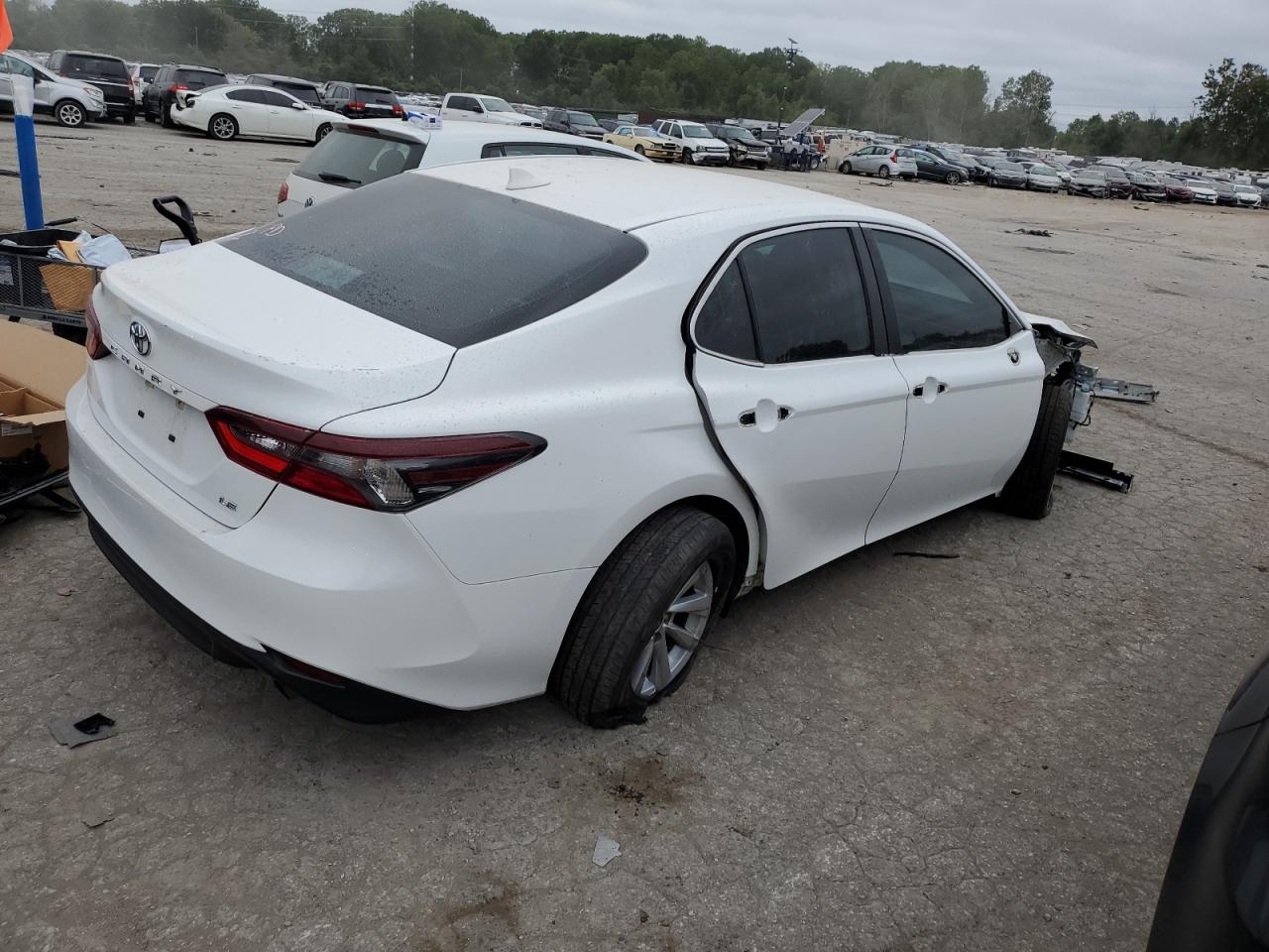 2022 TOYOTA CAMRY LE VIN:4T1C11AK7NU686906