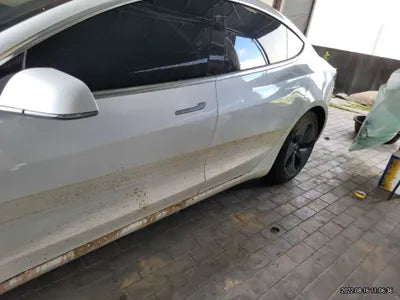 2020 Tesla Model 3 5YJ3E1EB9LF750825 VIN:5YJ3E1EB9LF750825