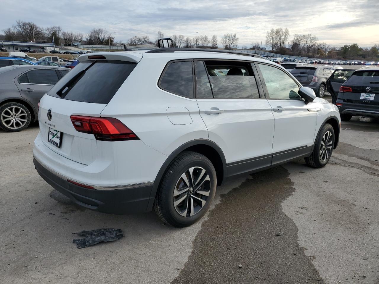 2024 VOLKSWAGEN TIGUAN S VIN:3VVRB7AX8RM189529