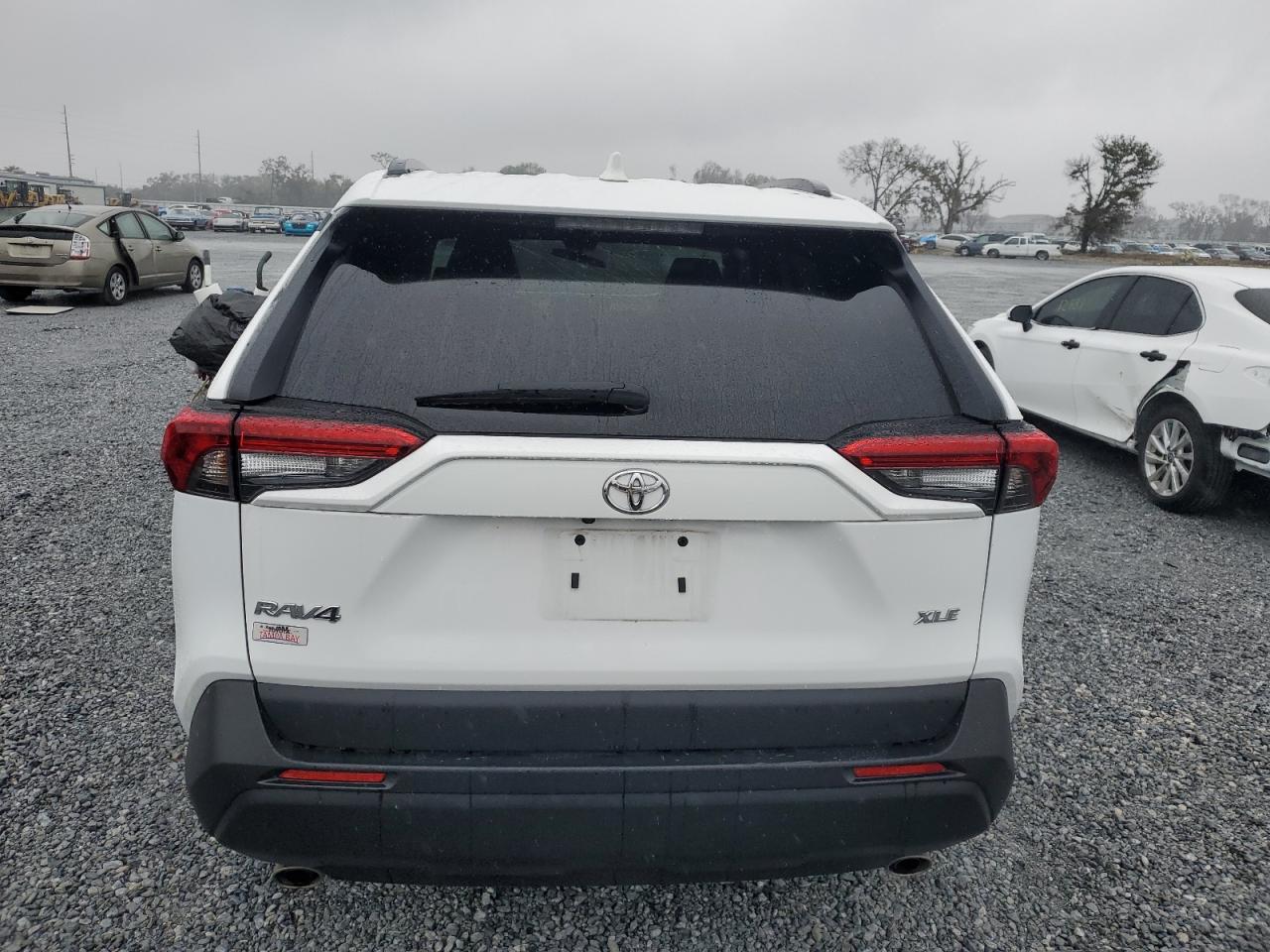 2023 TOYOTA RAV4 XLE VIN:2T3W1RFV3PW288939