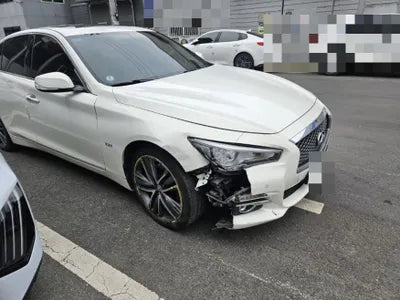 2015 Infiniti Q50 VIN: