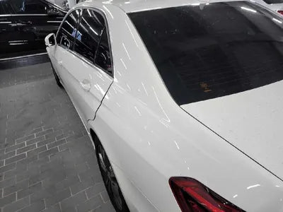 2015 Mercedes-Benz E 200 VIN: