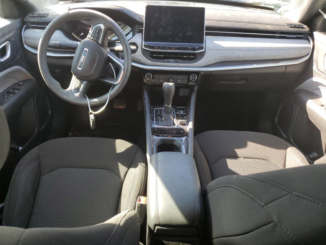 2024 JEEP COMPASS SPORT VIN:3C4NJDANXRT153246