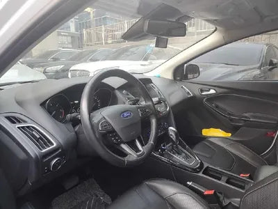 2015 Ford Focus VIN: