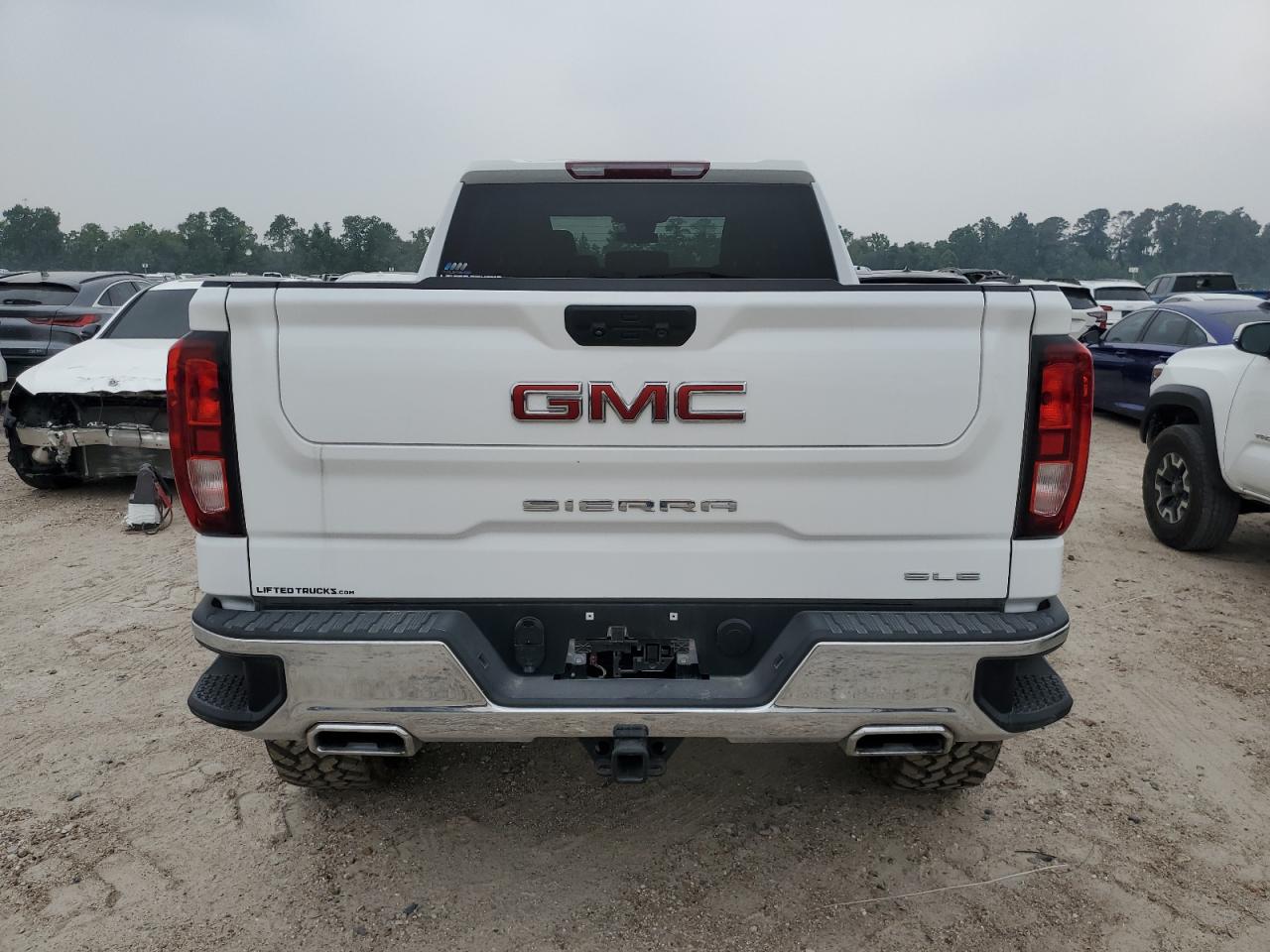 2022 GMC SIERRA K1500 SLE VIN:3GTUUBED3NG616503