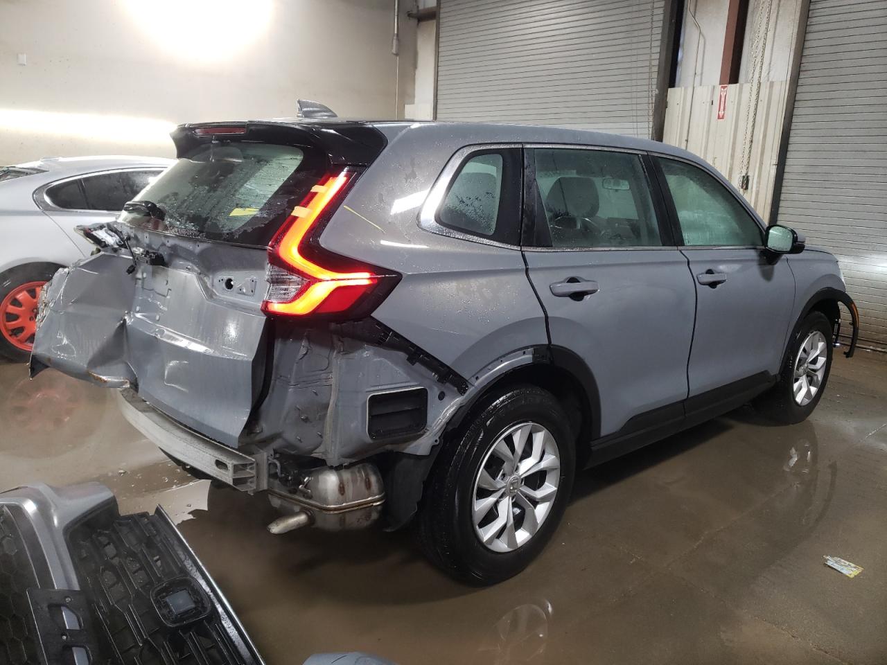 2024 HONDA CR-V LX VIN:2HKRS4H29RH403411